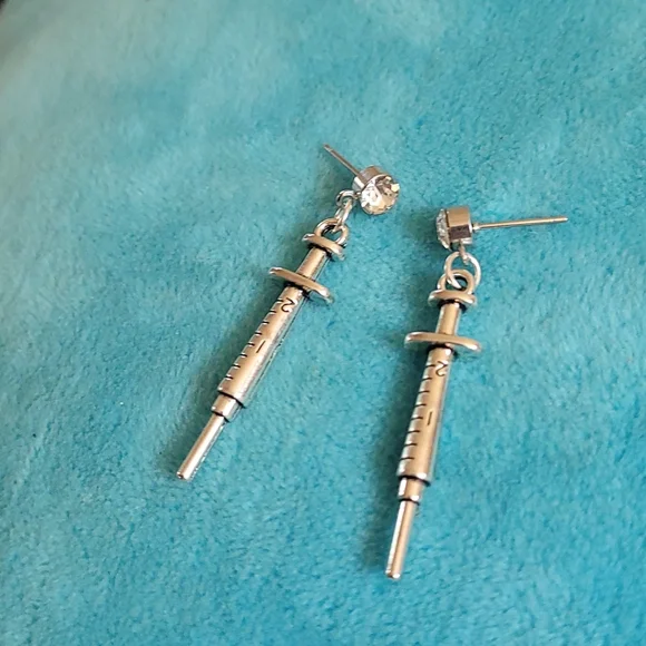Medical Nurse Earrings - Picture 4 of 9